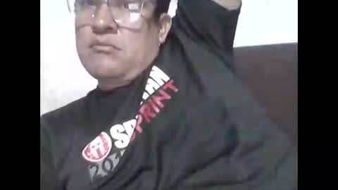 Snapshot of cachito83915 chatting on February 14, 2026, 4:09 am Cachudosexy online show from February 14, 2026, 4:09 am