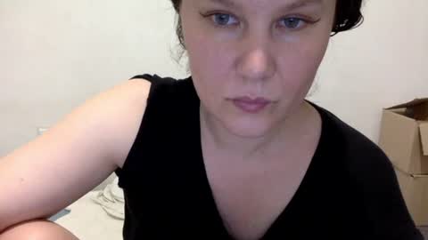 Snapshot of caffeinated_lamb chatting on July 4, 2026, 5:52 pm Lamb online show from July 4, 2026, 5:52 pm