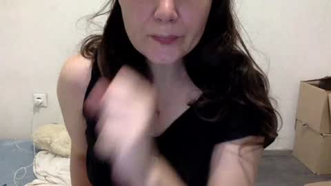 Snapshot of caffeinated_lamb chatting on July 6, 2026, 5:59 pm Lamb online show from July 6, 2026, 5:59 pm
