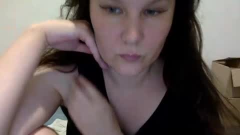 Snapshot of caffeinated_lamb chatting on July 8, 2026, 5:50 pm Lamb online show from July 8, 2026, 5:50 pm