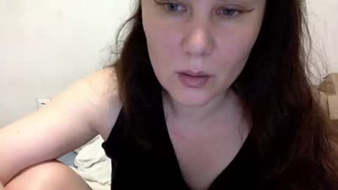 Snapshot of caffeinated_lamb chatting on July 16, 2026, 5:52 pm Lamb online show from July 16, 2026, 5:52 pm