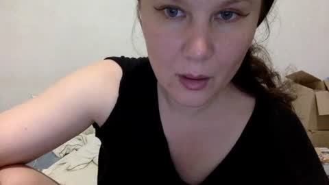 Snapshot of caffeinated_lamb chatting on July 22, 2026, 5:49 pm Lamb online show from July 22, 2026, 5:49 pm