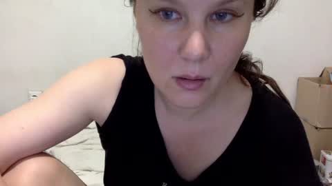 Snapshot of caffeinated_lamb chatting on July 26, 2026, 5:53 pm Lamb online show from July 26, 2026, 5:53 pm