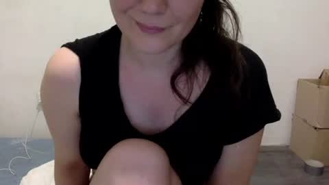Snapshot of caffeinated_lamb chatting on July 31, 2026, 5:45 pm Lamb online show from July 31, 2026, 5:45 pm