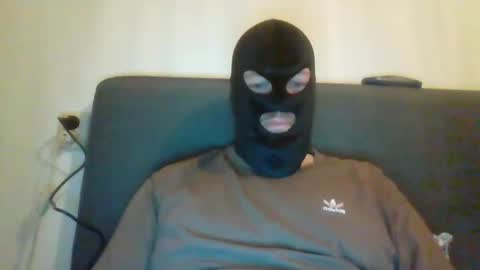 cagegag31 online show from December 20, 2025, 3:52 pm