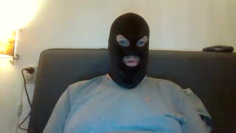 cagegag31 online show from May 9, 2026, 10:31 am