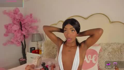 Cahitlin  online show from November 8, 2025, 5:51 am