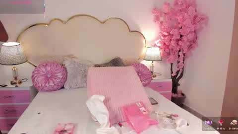 Cahitlin  online show from February 11, 2026, 6:51 am