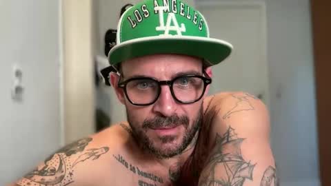 CaliforniaBrazilian online show from April 16, 2026, 7:14 pm