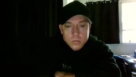Snapshot of caligrown1154 chatting on July 17, 2026, 3:50 pm caligrown1154 online show from July 17, 2026, 3:50 pm