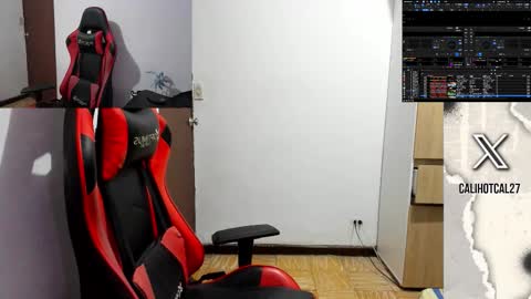 calihotcaliente27 online show from November 11, 2025, 10:04 am