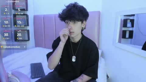 Calipe  Morfeo  online show from December 10, 2024, 5:22 pm