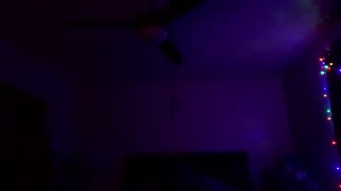 calishop1 online show from January 14, 2025, 1:17 pm