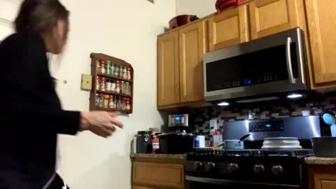 calishop1 online show from February 11, 2025, 4:44 am