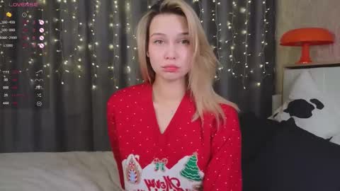 Snapshot of call__me_mommy_ chatting on December 21, 2024, 6:34 pm Nancy Please thumbs up me online show from December 21, 2024, 6:34 pm