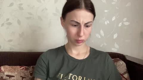 Anna online show from March 4, 2025, 10:35 am