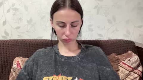 Anna online show from October 13, 2025, 7:41 am