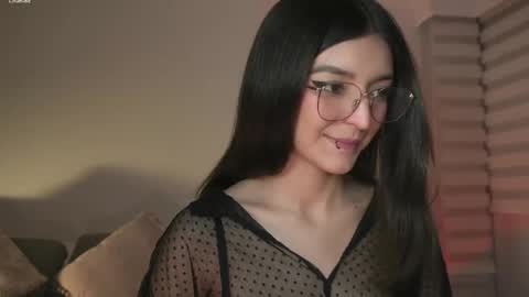   online show from April 17, 2026, 1:19 am