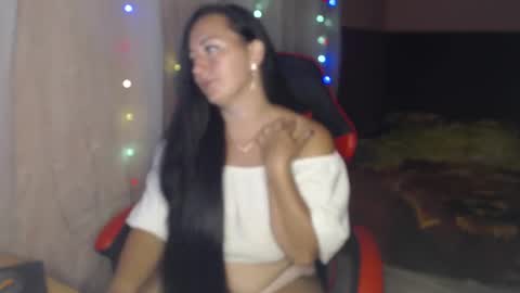 Snapshot of call_me_shaya chatting on September 16, 2025, 3:35 pm Shaya online show from September 16, 2025, 3:35 pm