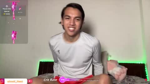 Snapshot of call_me_theo chatting on November 13, 2025, 1:10 pm Mateo online show from November 13, 2025, 1:10 pm