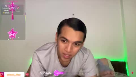 Snapshot of call_me_theo chatting on November 30, 2025, 10:08 am Mateo online show from November 30, 2025, 10:08 am