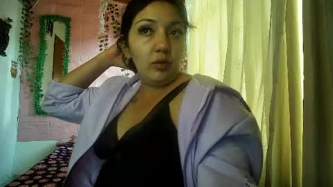 Snapshot of callme_lolas chatting on July 20, 2026, 7:49 pm paula online show from July 20, 2026, 7:49 pm