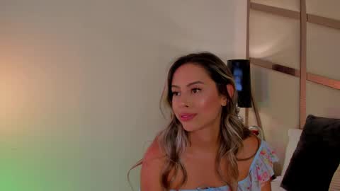 Anna Banana online show from March 7, 2025, 1:20 am