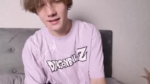 Snapshot of callmenineoneseven chatting on October 1, 2025, 7:09 pm Nick online show from October 1, 2025, 7:09 pm