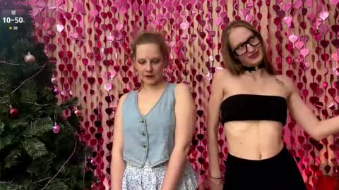 Snapshot of callmerin_ chatting on February 16, 2026, 6:37 pm Lumi and Rina online show from February 16, 2026, 6:37 pm