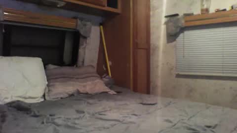 Sexy mama online show from November 1, 2025, 4:58 am