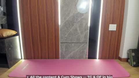 Hey I am Calvin  online show from April 18, 2026, 7:07 pm