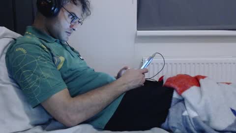 Calvinjohnlad online show from December 10, 2024, 11:19 pm