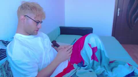 Calvinjohnlad online show from January 20, 2025, 6:31 am