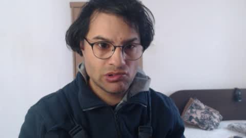 Snapshot of calvinjohnlad chatting on February 11, 2026, 10:42 am Calvinjohnlad online show from February 11, 2026, 10:42 am