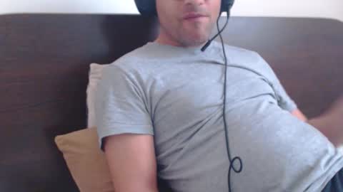 Snapshot of calvinjohnlad chatting on March 16, 2026, 2:21 pm Calvinjohnlad online show from March 16, 2026, 2:21 pm