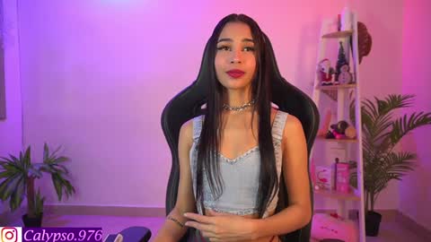 Snapshot of calypso_and_ge1 chatting on January 3, 2025, 1:05 am Calypso and Kayla online show from January 3, 2025, 1:05 am
