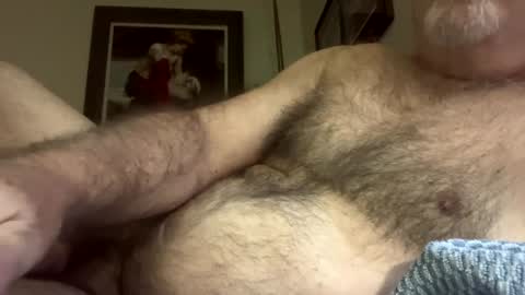 cam5777 online show from December 16, 2024, 12:38 pm
