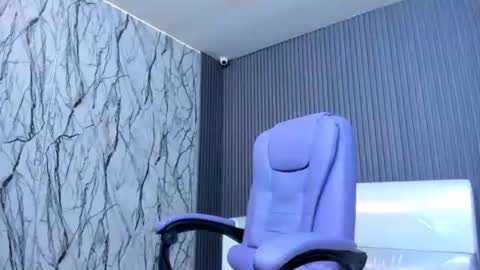 Snapshot of cam_xman chatting on June 21, 2026, 12:52 pm cam_xman online show from June 21, 2026, 12:52 pm