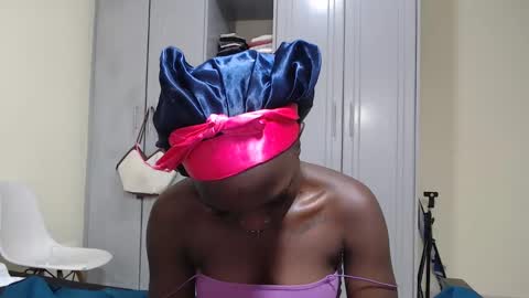 Princess online show from December 5, 2024, 3:48 am