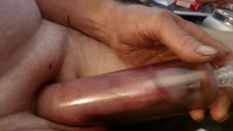 Snapshot of camcplinaz chatting on September 20, 2025, 4:35 am camcplinaz online show from September 20, 2025, 4:35 am