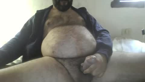 Snapshot of camera008 chatting on December 21, 2025, 9:44 pm camera008 online show from December 21, 2025, 9:44 pm