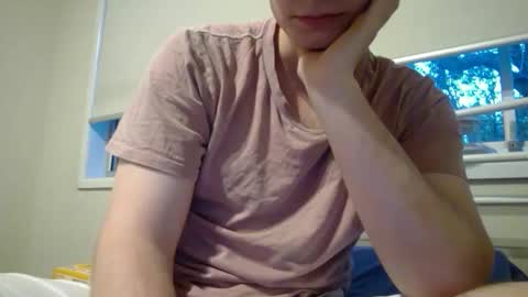 Snapshot of cameron_2 chatting on October 25, 2025, 8:00 am Cam online show from October 25, 2025, 8:00 am