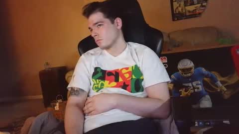 camerondt online show from April 26, 2026, 1:42 pm