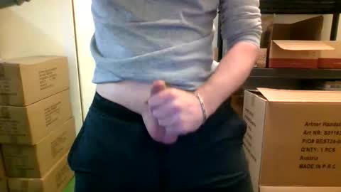 Snapshot of camfun_27 chatting on April 23, 2026, 7:41 am camfun_27 online show from April 23, 2026, 7:41 am
