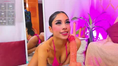 Camila online show from October 3, 2025, 4:20 am