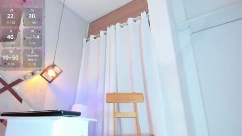 cami_rouxx online show from October 7, 2025, 3:25 am