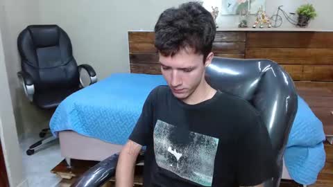 camievan online show from March 5, 2026, 2:24 pm