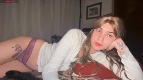 camii19y online show from February 22, 2026, 11:36 pm