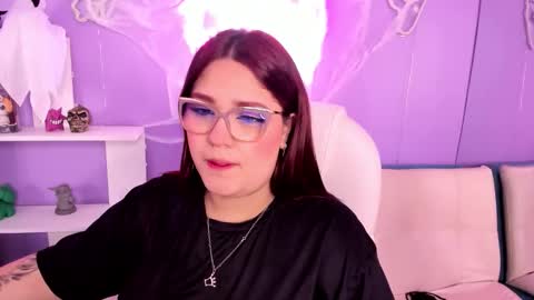 Camila Osorio online show from October 20, 2025, 7:03 pm