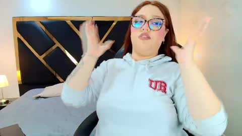 Camila Osorio online show from May 28, 2026, 7:11 pm